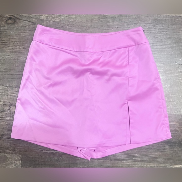 FINAL PRICE Flora Bea Pink Silky Skort - Picture 1 of 7